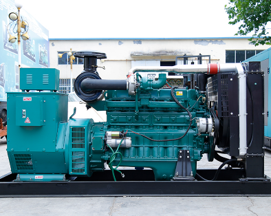 唐山开平县泰豪300kw大型柴油发电机组